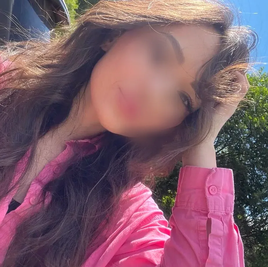 Maren, 25