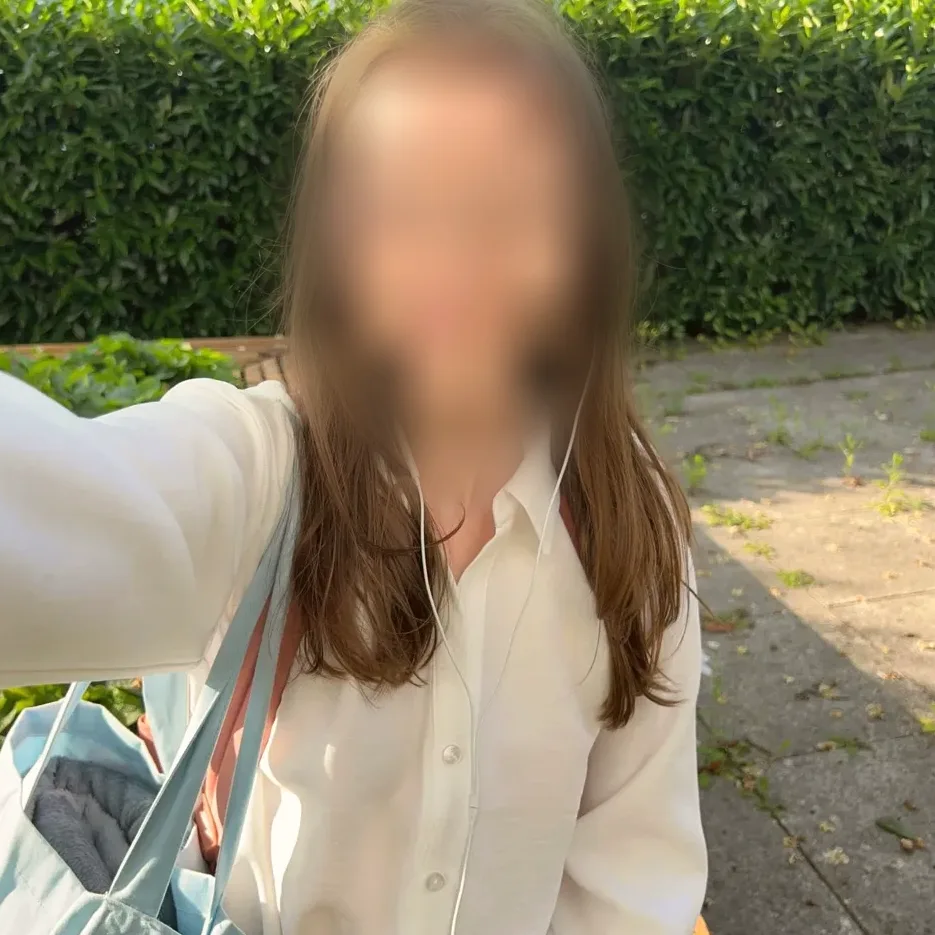 Maren, 22