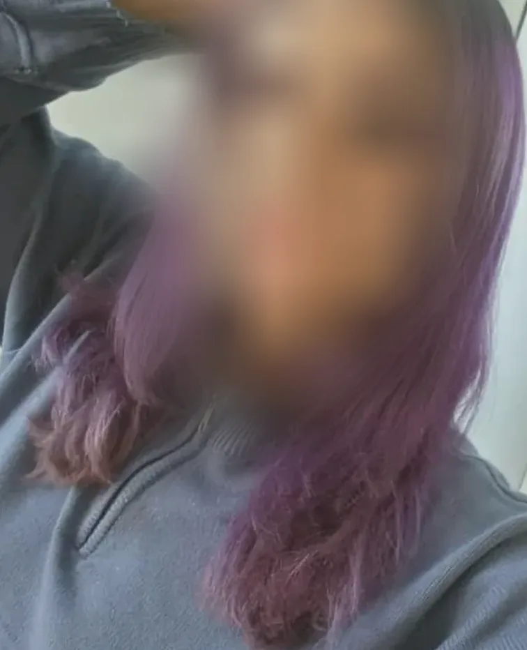 Mia, 39